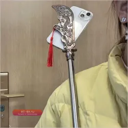 Чехол для iPhone 17/16/15/14/13/12 Pro Max с 3D имитацией полумесяца — Забавный креативный защитный чехол