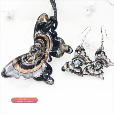 Набор из 6 подвесок-кулонов и сережек из муранского стекла "Микс форм" для женщин: бабочка, морская звезда, спираль, капли воды