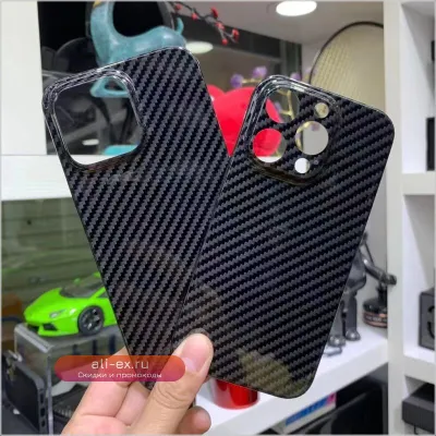 Чехол из углеродного волокна для iPhone 14 Pro Max / 15 Pro глянцевый черный