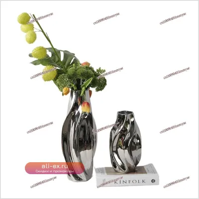 Ваза из электролитического серебра в стиле лайт люкс для гостиной и офиса