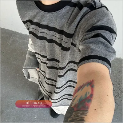 Летняя мужская футболка с принтом в полоску, круглым вырезом и коротким рукавом, серый, винтажный стиль, для офиса и повседневности