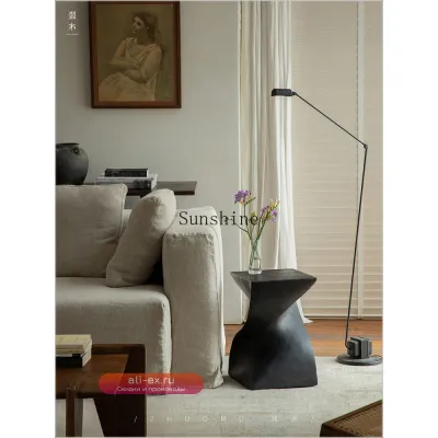 Декоративная подставка под цветы из массива дерева в стиле ретро с необработанным краем для дома и отеля