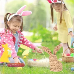 Декоративный кролик из соломы в деревенском стиле на Пасху