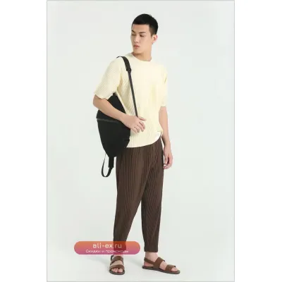 Футболка Miyake Summer 2025 мужская с коротким рукавом и плиссировкой