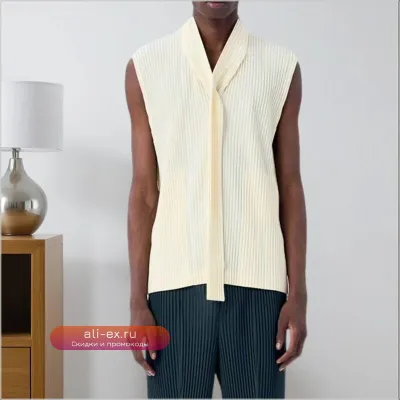 Футболка Miyake Pleated с коротким рукавом и воротником-стойкой